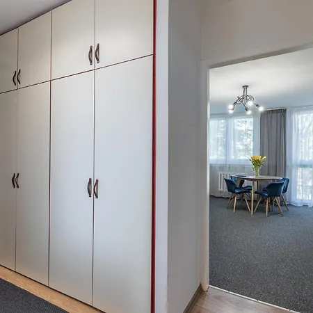 Lägenhet Apartament Na Komandorskiej