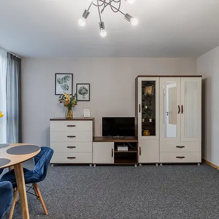 Apartament Na Komandorskiej *